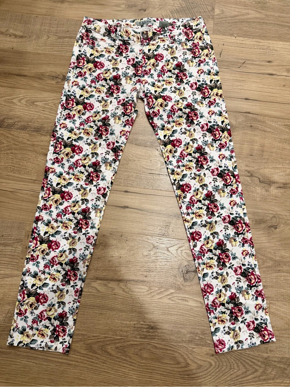 Floral Print Junior Skinny Pants - White with Pink & Yellow Roses